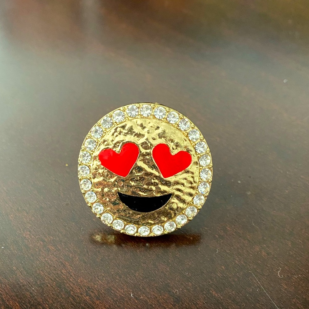 Love emoji gold ring